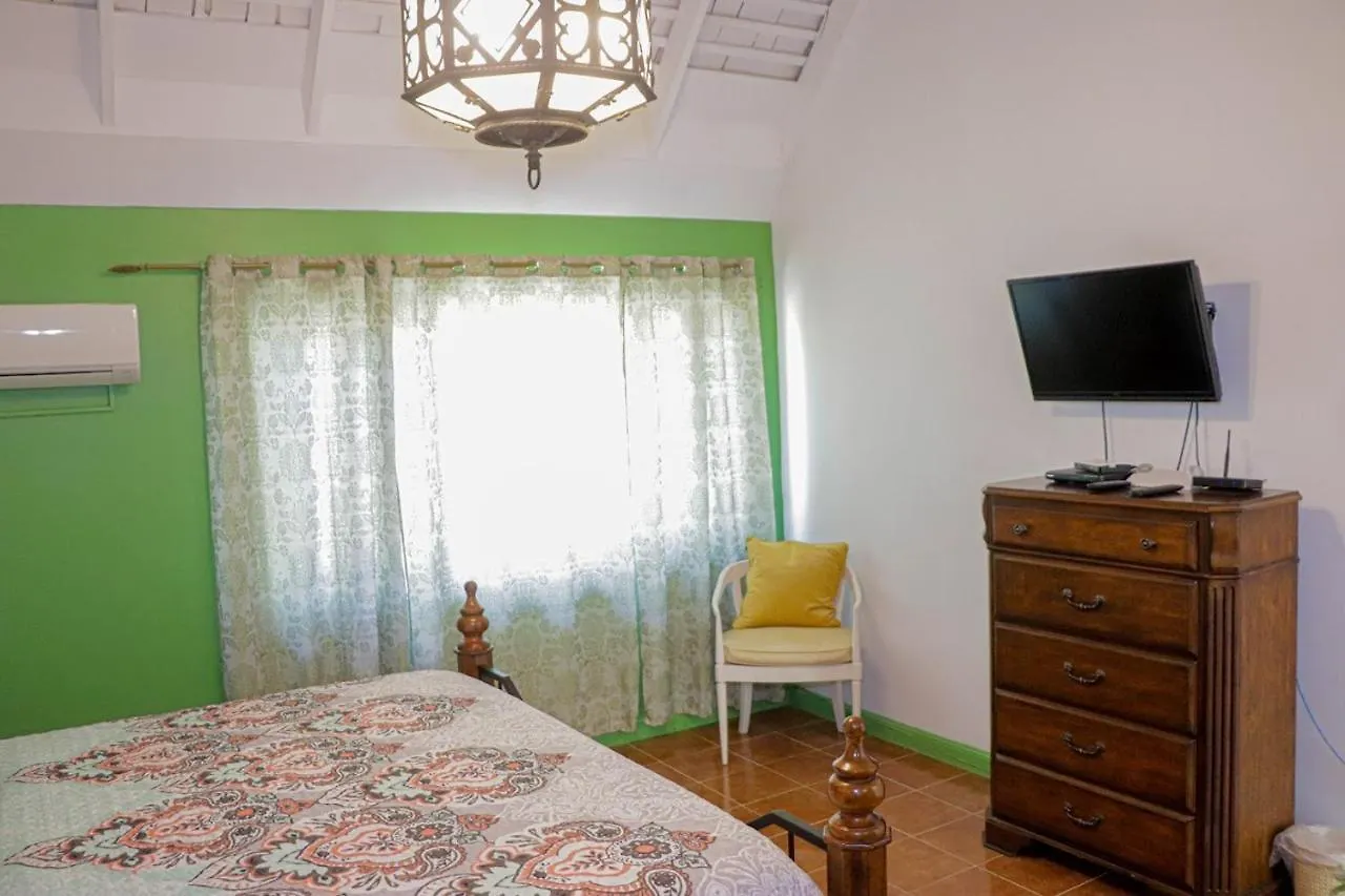 Seven Palms Villa Runaway Bay Jamajka