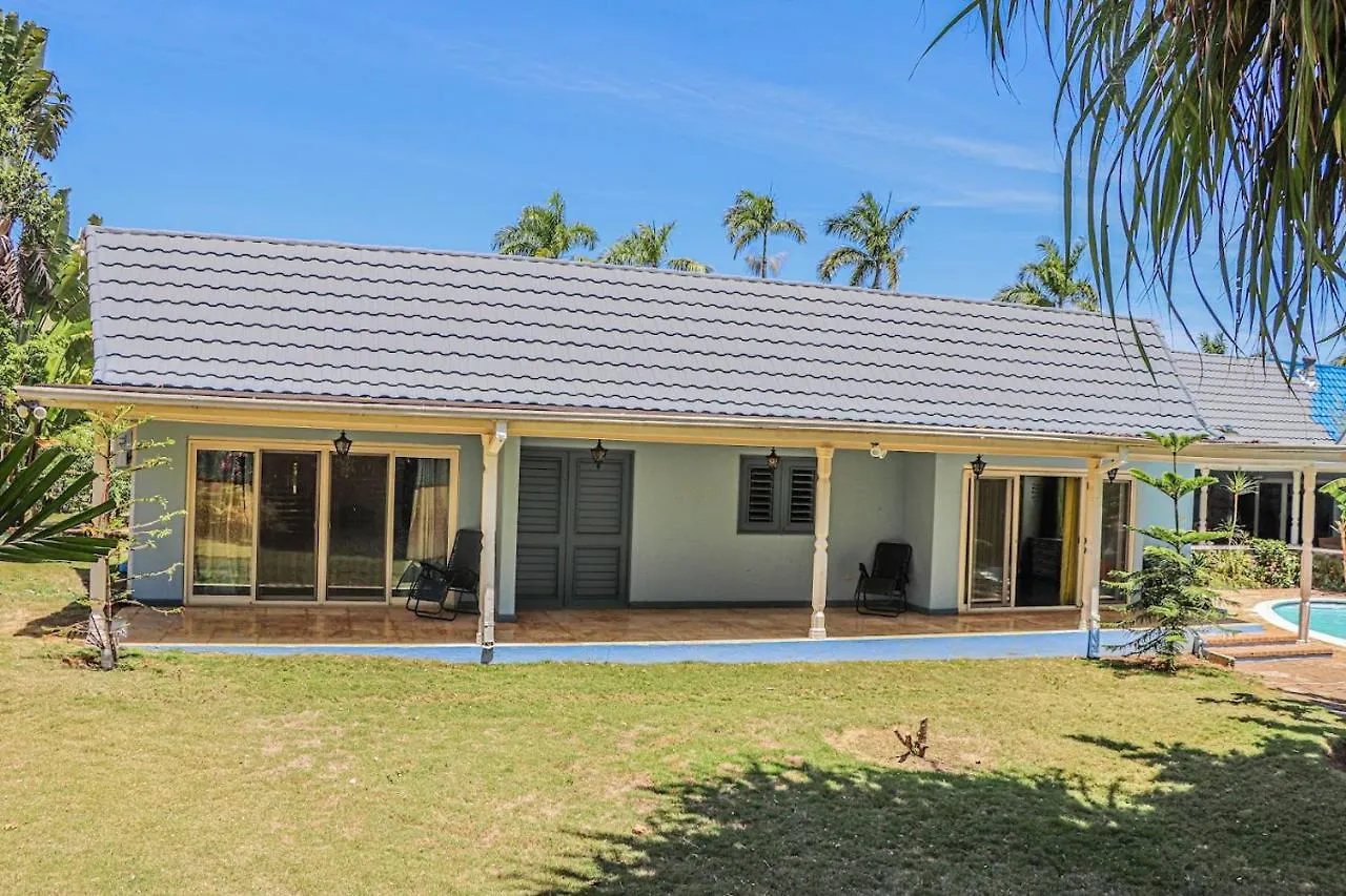 Seven Palms Villa Runaway Bay 0*,  Jamajka