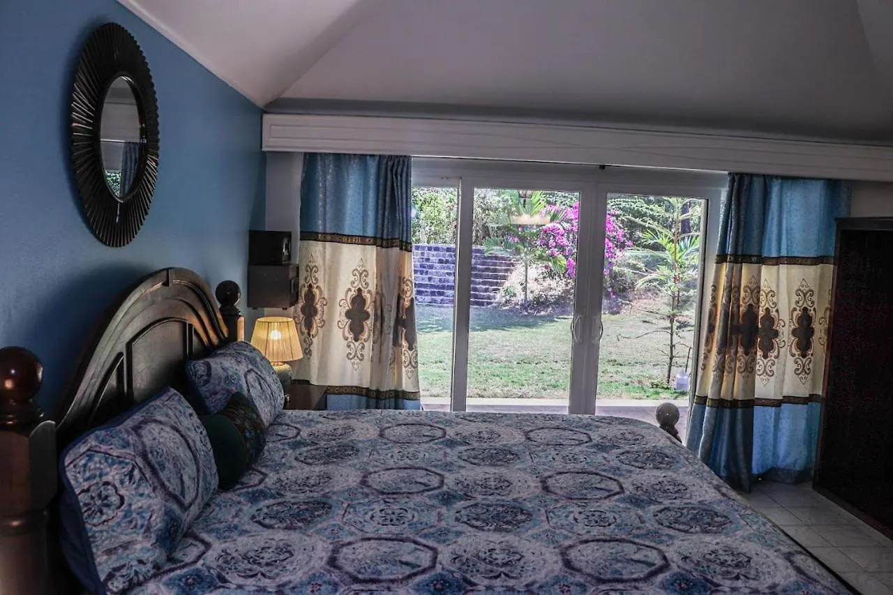 Seven Palms Villa Runaway Bay